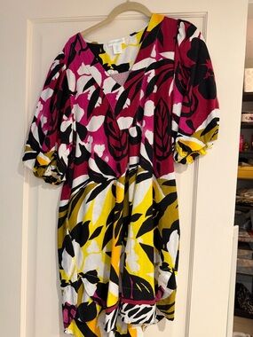 Cynthia Rowley Pink Black Yellow White Floral V-Neck Dress
